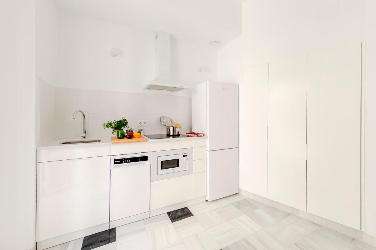 Aurora Terrace Apartments Севилья Экстерьер фото