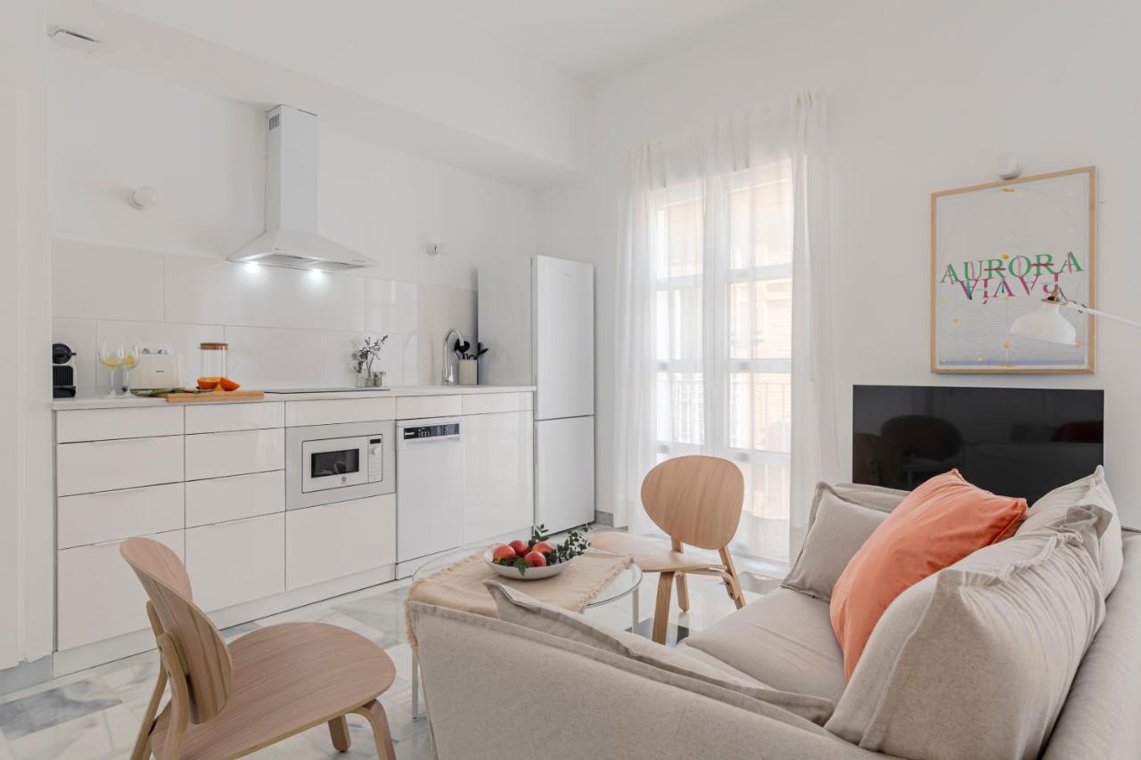 Aurora Terrace Apartments Севилья Экстерьер фото