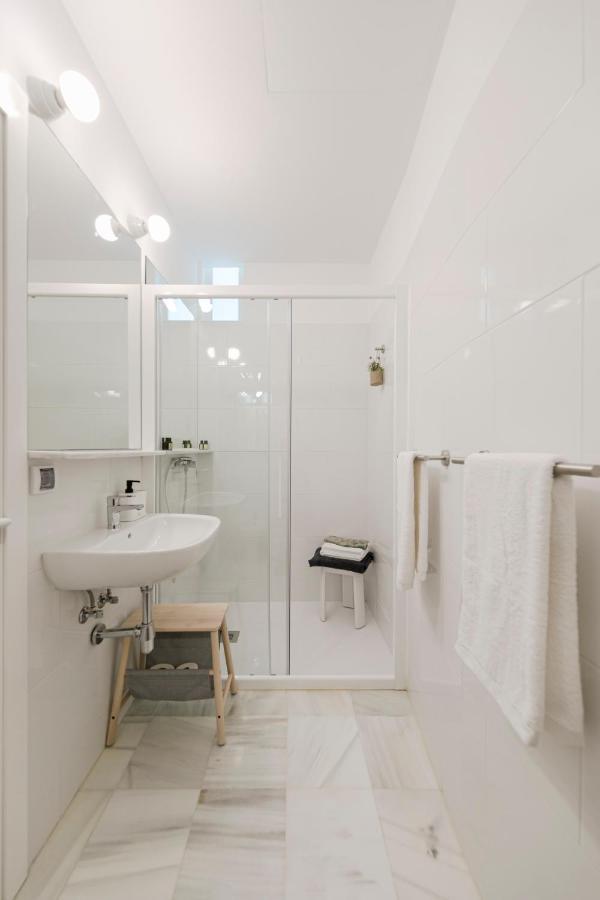 Aurora Terrace Apartments Севилья Экстерьер фото