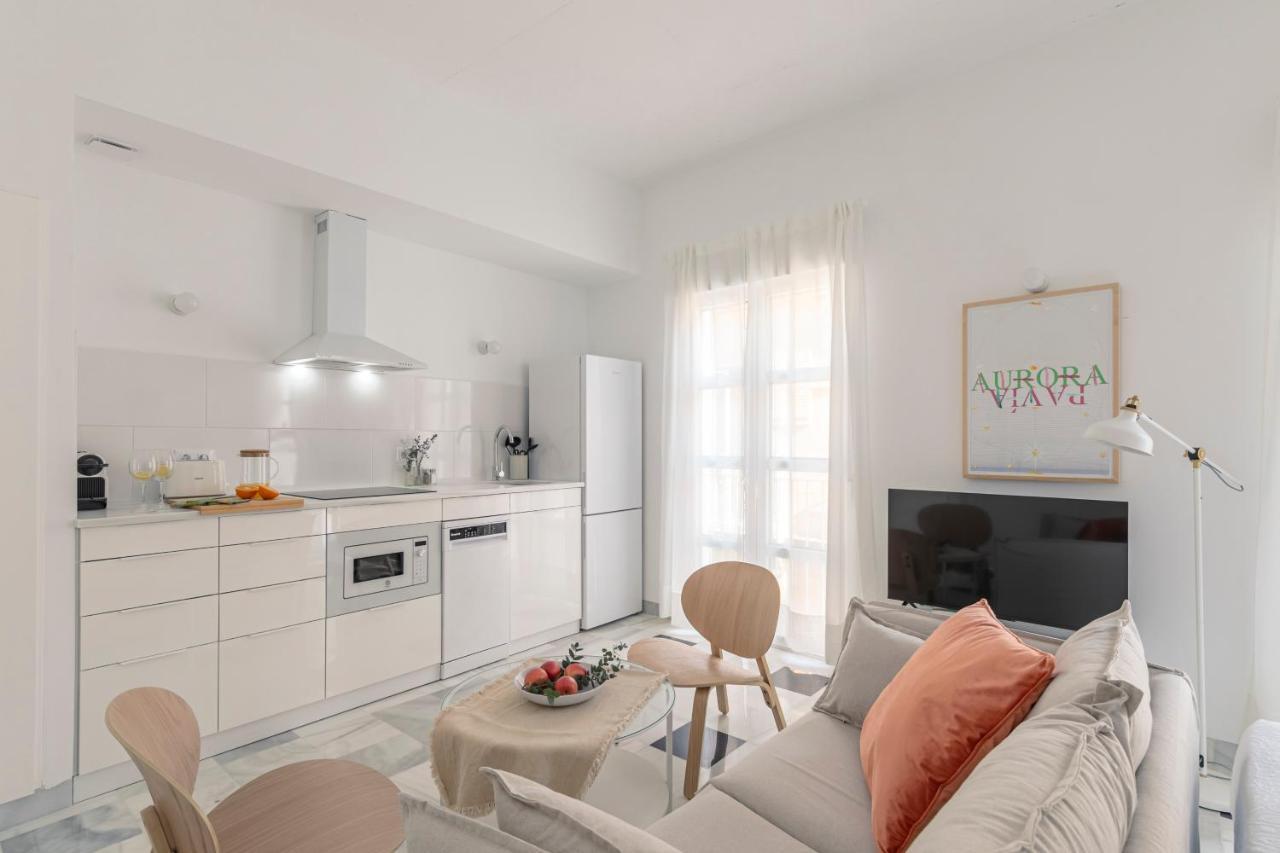 Aurora Terrace Apartments Севилья Экстерьер фото