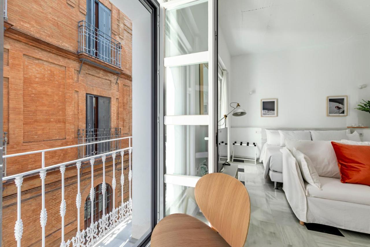 Aurora Terrace Apartments Севилья Экстерьер фото