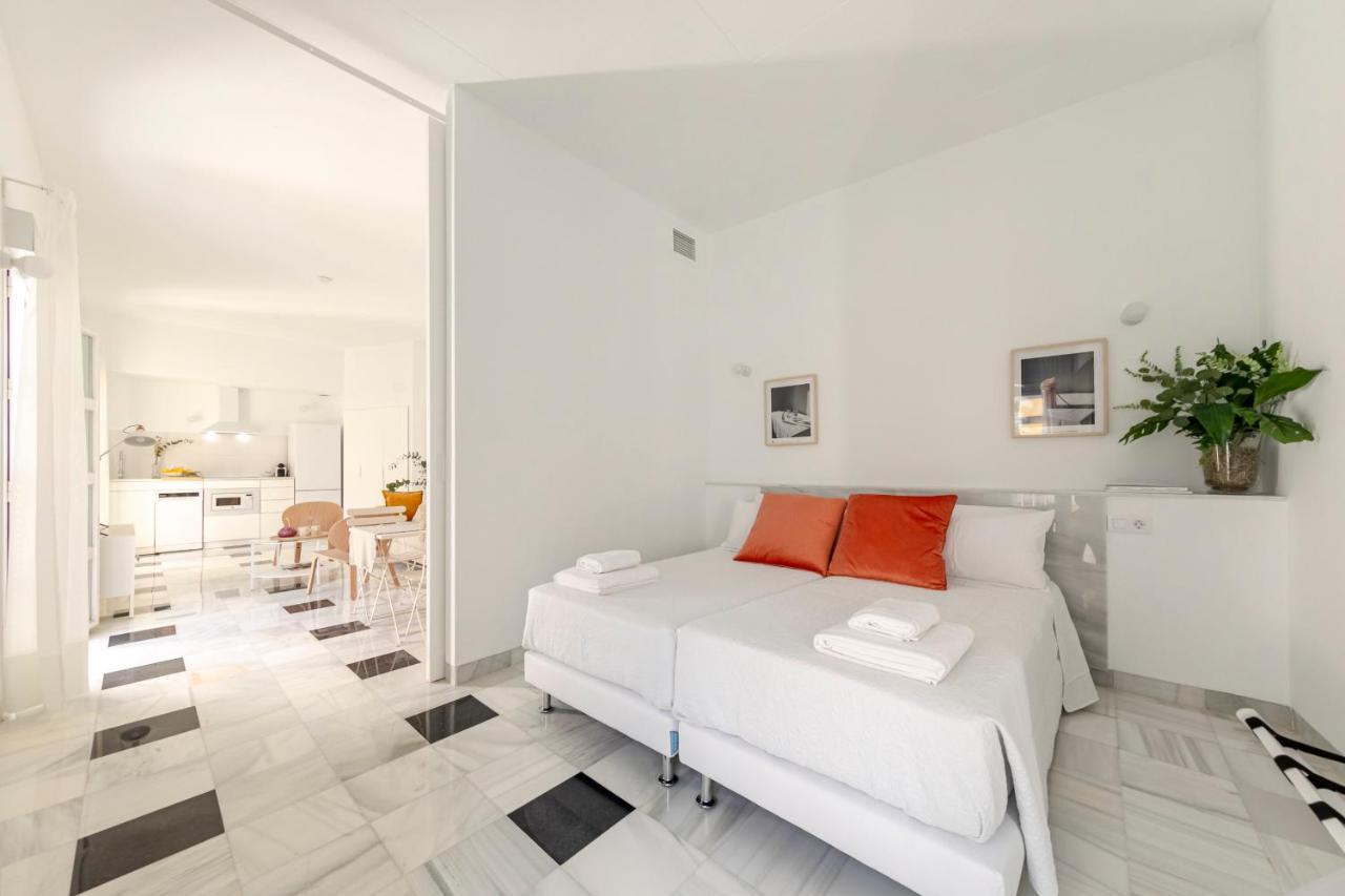 Aurora Terrace Apartments Севилья Экстерьер фото