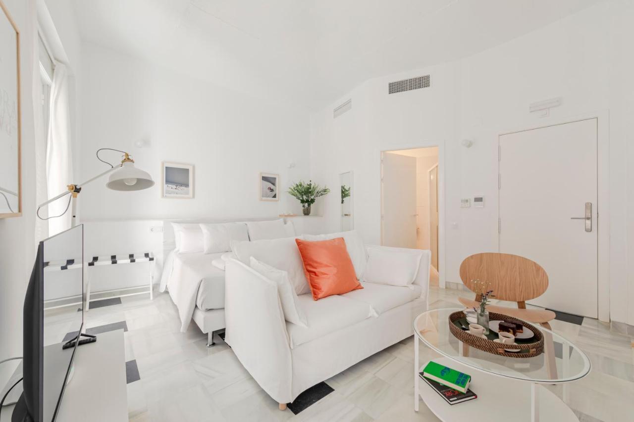 Aurora Terrace Apartments Севилья Экстерьер фото