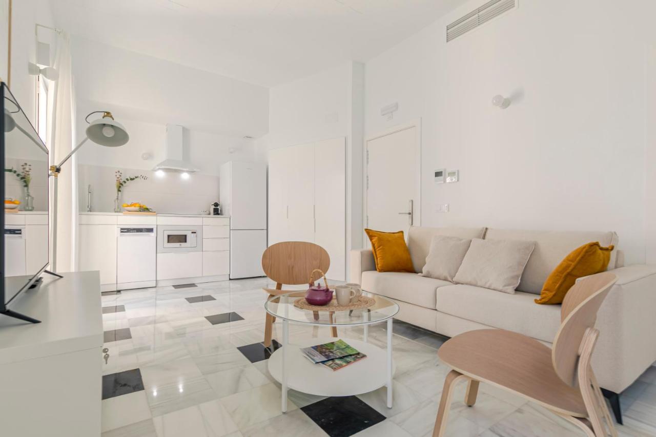 Aurora Terrace Apartments Севилья Экстерьер фото